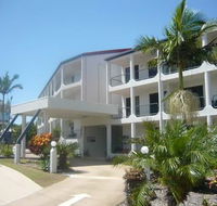 L'Amor Holiday Apartments - Accommodation Gladstone