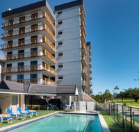 Coral Towers Holiday Apartments - Accommodation Gladstone