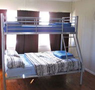 Surf N Sun Beachside Backpackers - Accommodation Gladstone