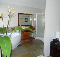Airlie Waterfront Bed and Breakfast - Accommodation Gladstone