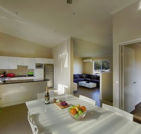 Middle Rock Holiday Resort - Accommodation Gladstone