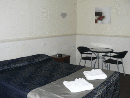 Miners Lodge Motor Inn - Accommodation Gladstone 4