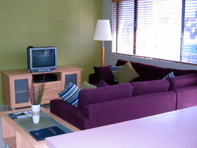 Beachside Court - Accommodation Gladstone 1