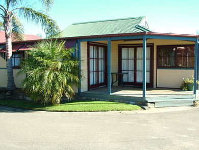 Coachhouse Marina Resort Batemans Bay - Accommodation Gladstone 2