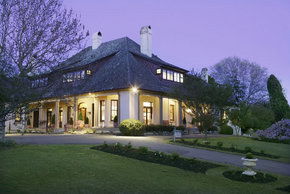 Peppers Manor House - Accommodation Gladstone 1