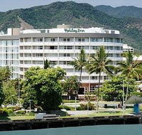 Holiday Inn Cairns - Accommodation Gladstone