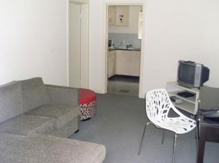 Darling Towers Executive Serviced Apartments - Accommodation Gladstone 0