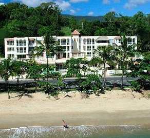 Sea Change Beachfront Apartments - Accommodation Gladstone 5