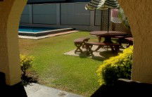 Coral Sands Motel - Accommodation Gladstone 2