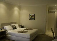 Lincoln Cottage Motor Inn - Accommodation Gladstone 1