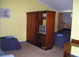 Rest Point Motel - Accommodation Gladstone 2