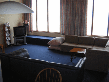 Valhalla Lodge - Accommodation Gladstone 4