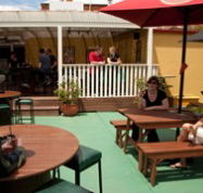 Jack Duggans Irish Pub - Accommodation Gladstone
