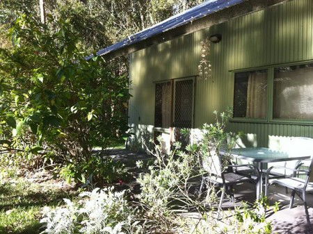 O'Carrollyns At One Mile Beach - Accommodation Gladstone 2