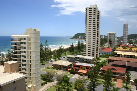 Horizons Burleigh Heads Holiday Apartments - Accommodation Gladstone 1