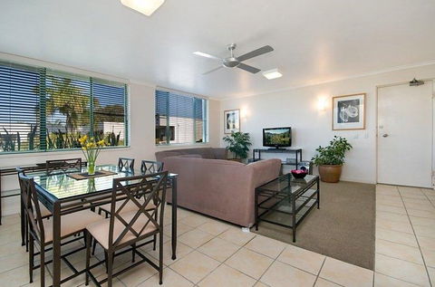 Headland Gardens Holiday Apartments - Accommodation Gladstone 5