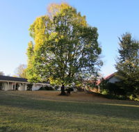 Moore Park Inn - Accommodation Gladstone