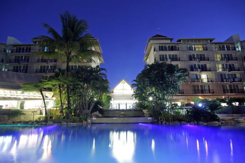 Novotel Cairns Oasis Resort - Accommodation Gladstone 14