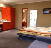 Best Western A Trapper's Motor Inn - Accommodation Gladstone