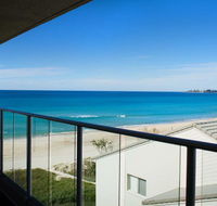 Pacific Surf Absolute Beach Apartments - Accommodation Gladstone
