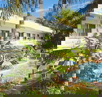 Silvester Palms Holiday Apartments - Accommodation Gladstone
