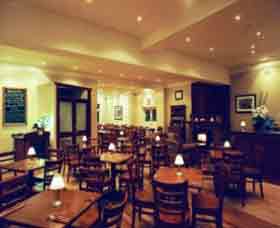 Gardners Inn Hotel - Accommodation Gladstone 0