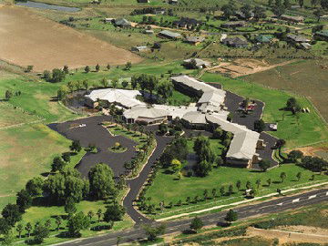 Parklands Resort And Conference Centre - Accommodation Gladstone 0