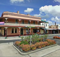Murrumbidgee Hotel - Accommodation Gladstone