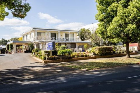 Applegum Inn - Accommodation Gladstone 0
