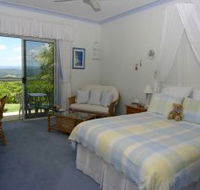 Ninderry Manor Luxury Retreat BampB - Accommodation Gladstone