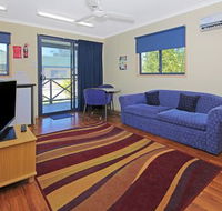  Palms Motel - Accommodation Gladstone