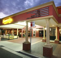 Commodore Motor Inn Albury NSW - Accommodation Gladstone