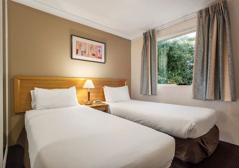 APX Apartments Parramatta - Accommodation Gladstone 0