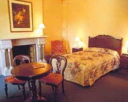 Avonmore On The Park - Accommodation Gladstone 0