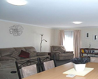 Capri Apartments - Accommodation Gladstone 0