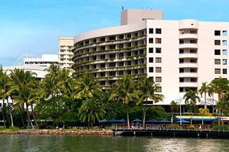 Hilton Cairns - Accommodation Gladstone 1