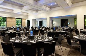 Hilton Cairns - Accommodation Gladstone 2