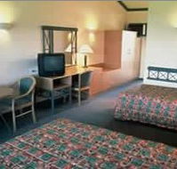 Camden Valley Country Club - Accommodation Gladstone