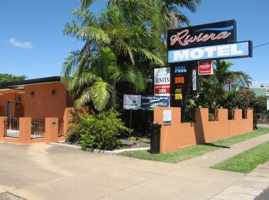 Riviera Motel - Accommodation Gladstone 1
