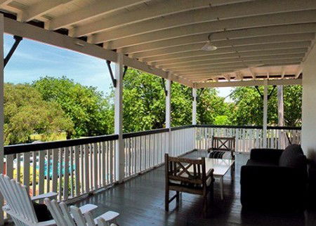 Athelstane House - Accommodation Gladstone 3