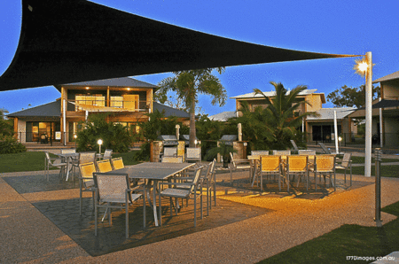 The Edge On Beaches - Accommodation Gladstone 0