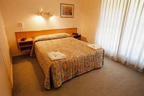 Birralee Holiday Villas - Accommodation Gladstone 0
