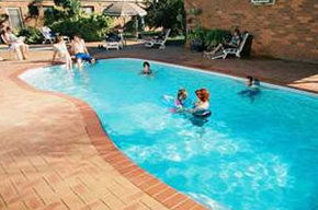 Birralee Holiday Villas - Accommodation Gladstone 2