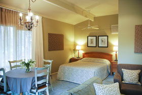 Treetops Bed And Breakfast - Accommodation Gladstone 1