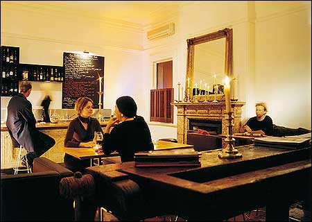 The Hatton Hotel - Accommodation Gladstone 3