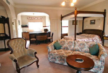 Victoria House Motor Inn - Accommodation Gladstone 3