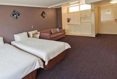 Country Comfort Tamworth Towers - Accommodation Gladstone 4