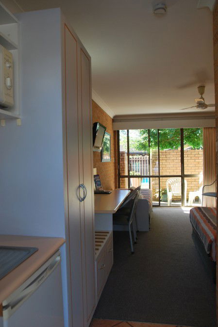 Port O'Call Motel - Accommodation Gladstone 2