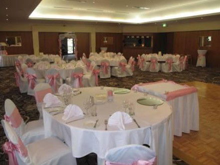 Camden Valley Country Club - Accommodation Gladstone 5
