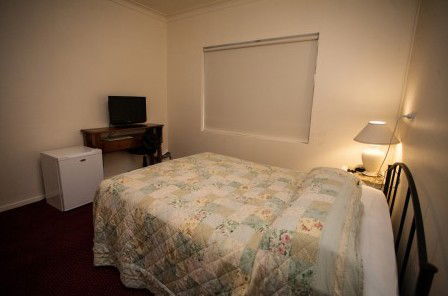 Millies Guesthouse & Serviced Apartments - Accommodation Gladstone 2